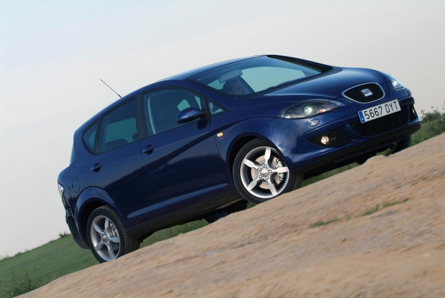  Seat Toledo 2004 года  (фото 95 из 110)
